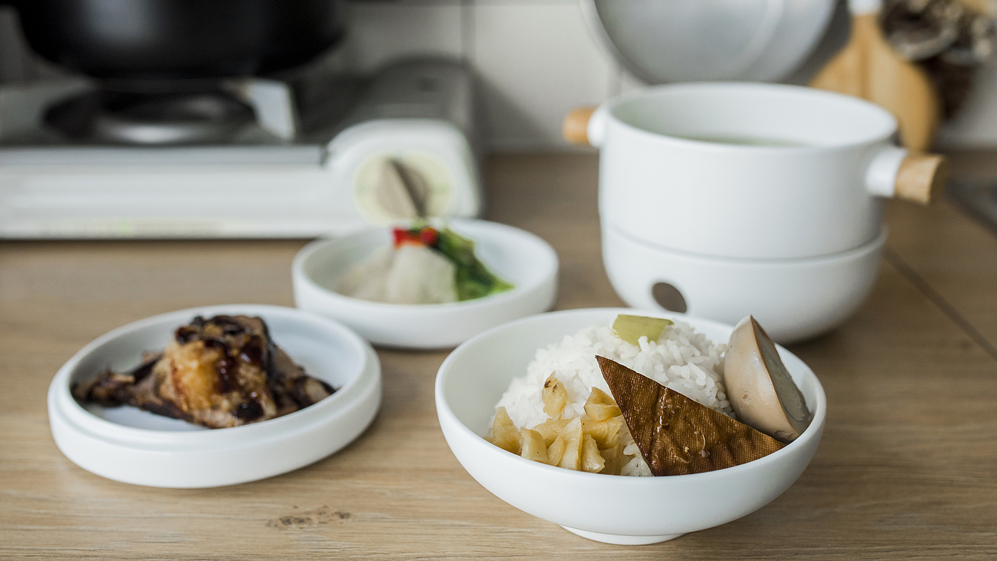 tableware，