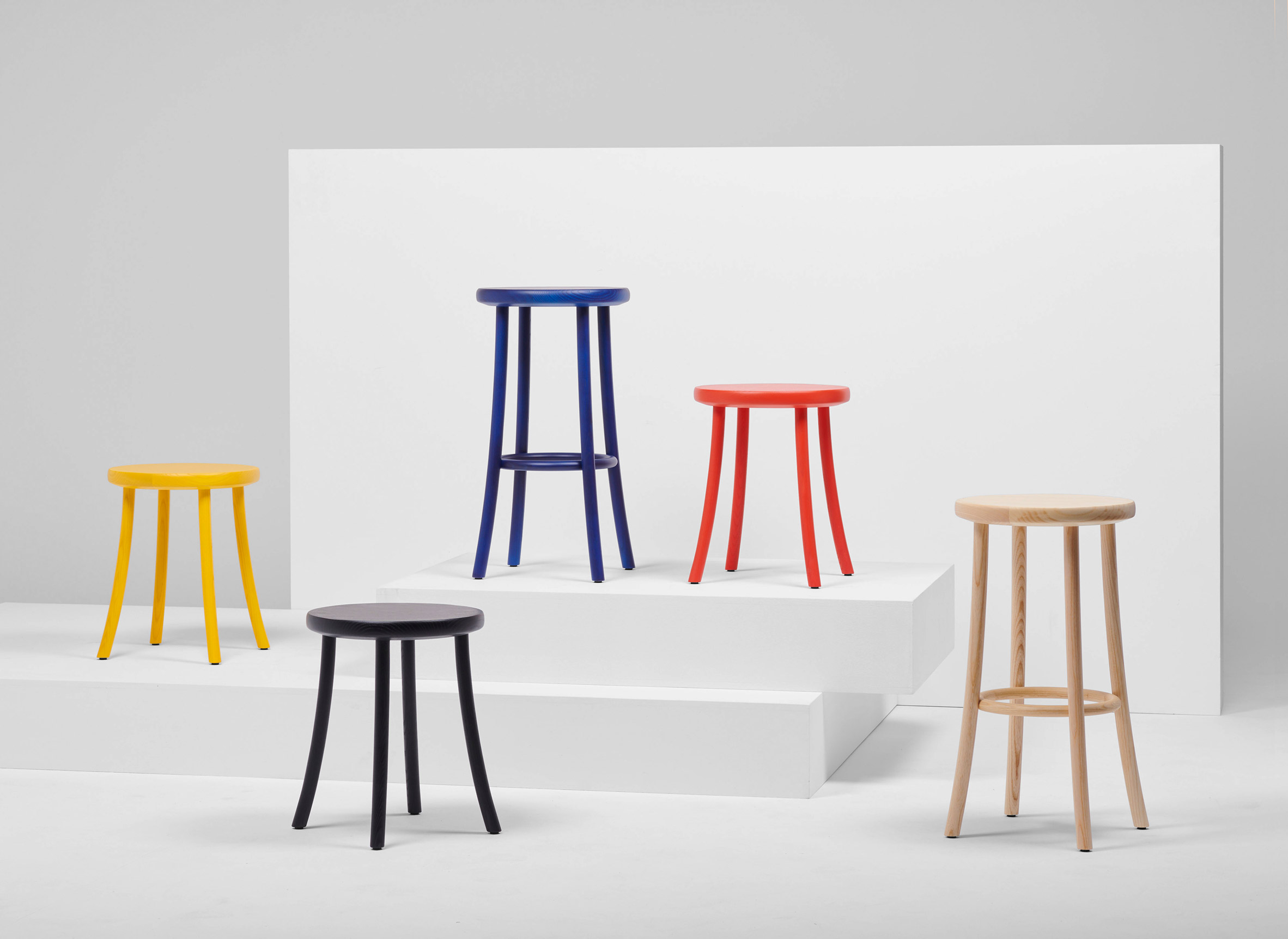 Mattiazzi's debut，chair，nomadic，Plastic，woodiness，