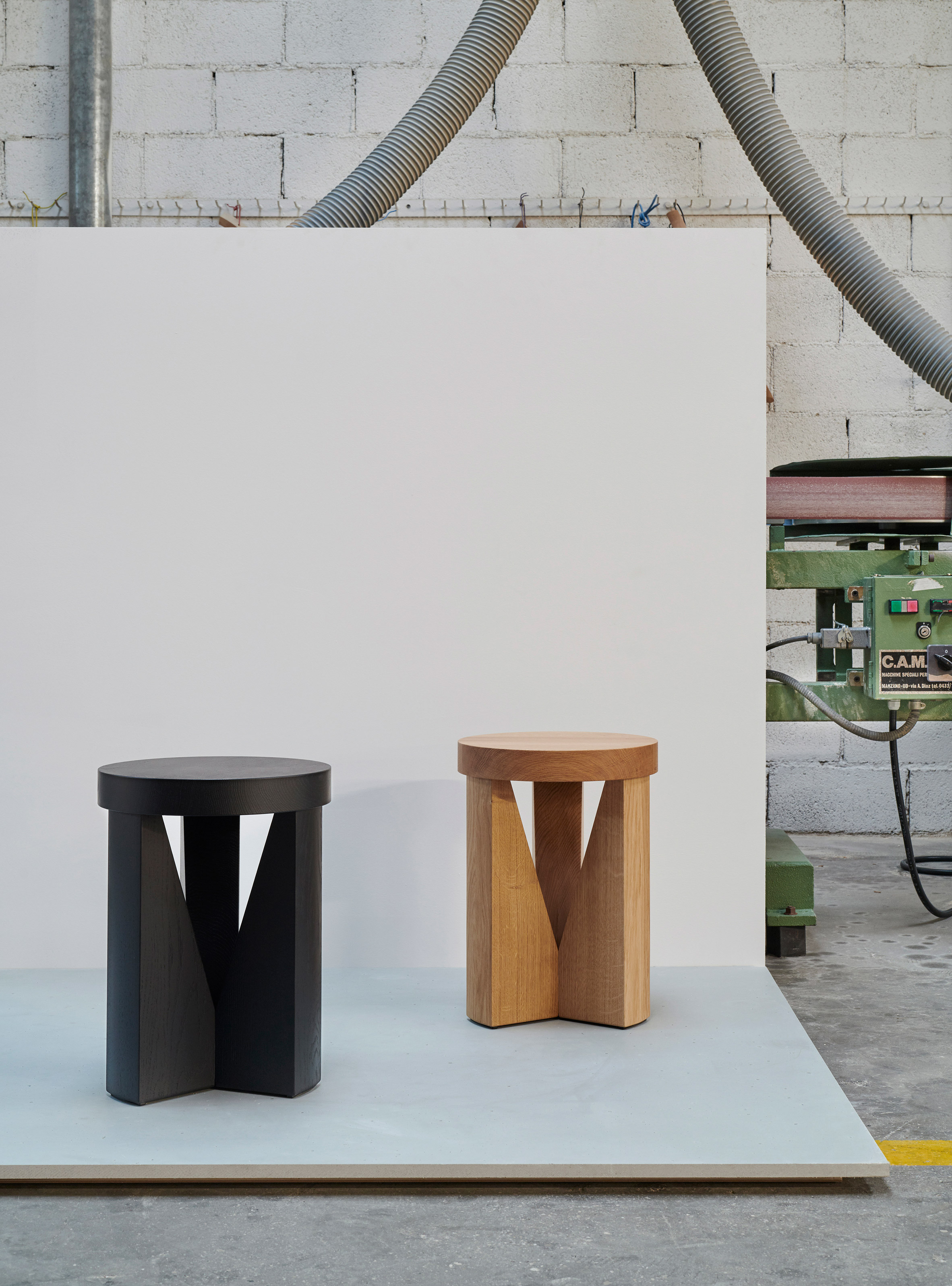 Mattiazzi's debut，chair，nomadic，Plastic，woodiness，