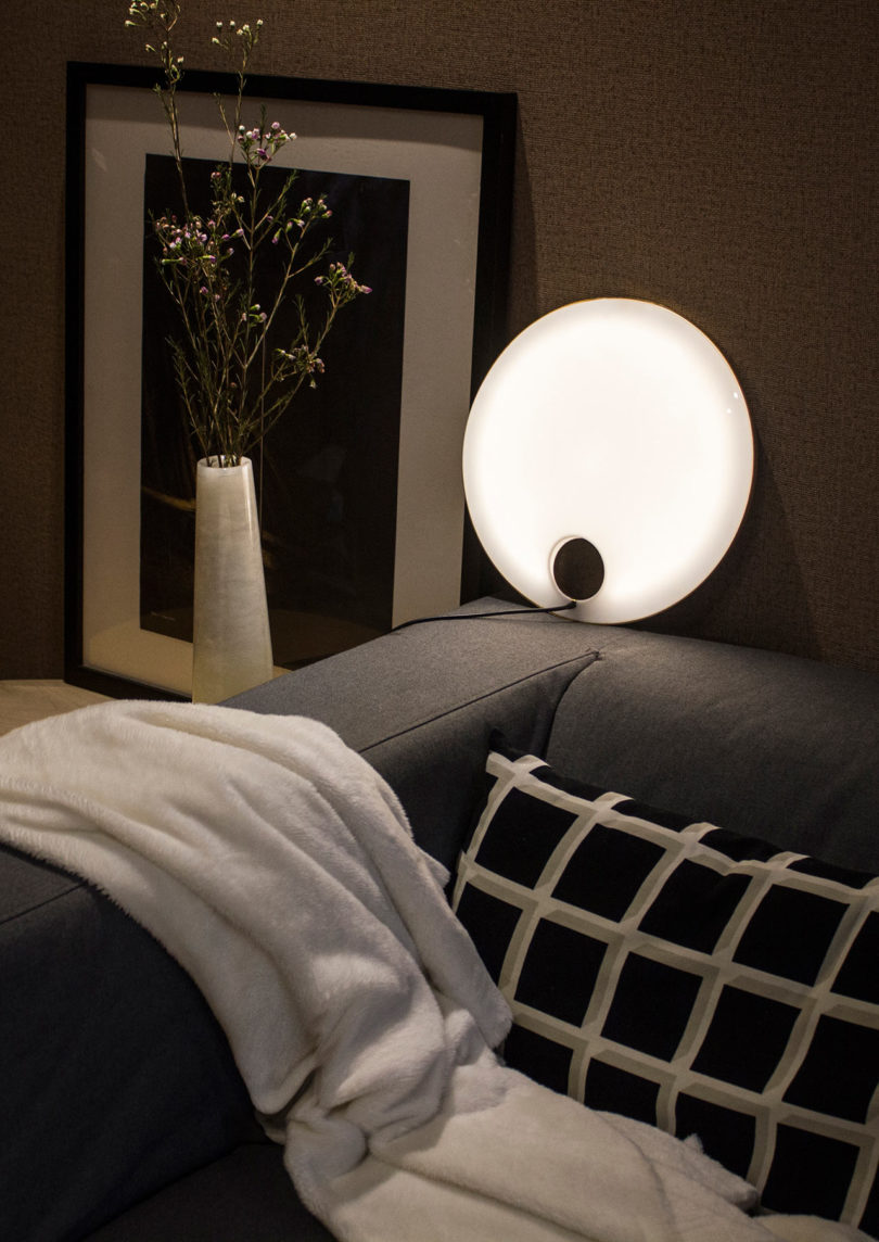 product design，industrial design，multi-function，vase，Desk lamp，