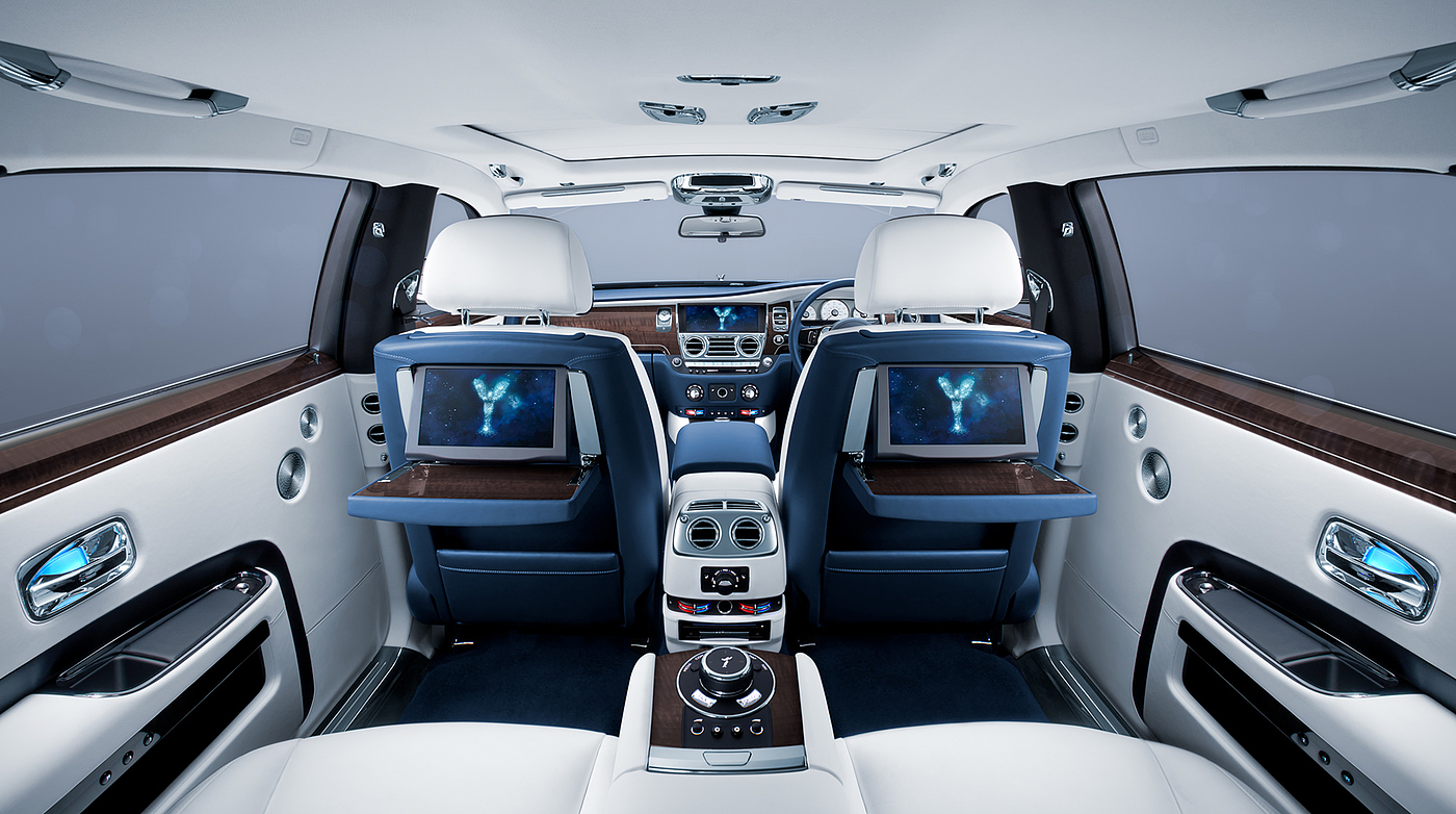 blue，Automobile design，Rolls Royce Ghost，