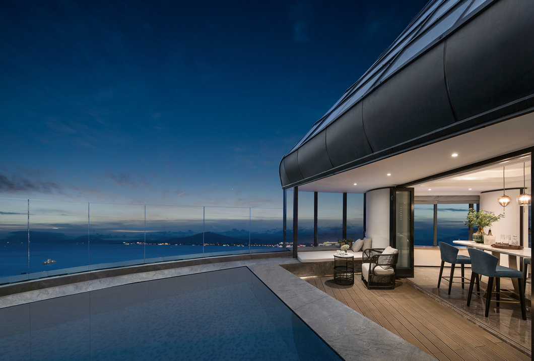 comfortable，luxurious，Relaxation and entertainment，ocean，enjoy，villa，