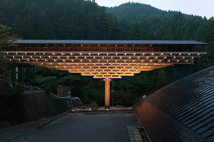 Masayuki Kurokawa ，No two families，MARK，Mahogany，Design，
