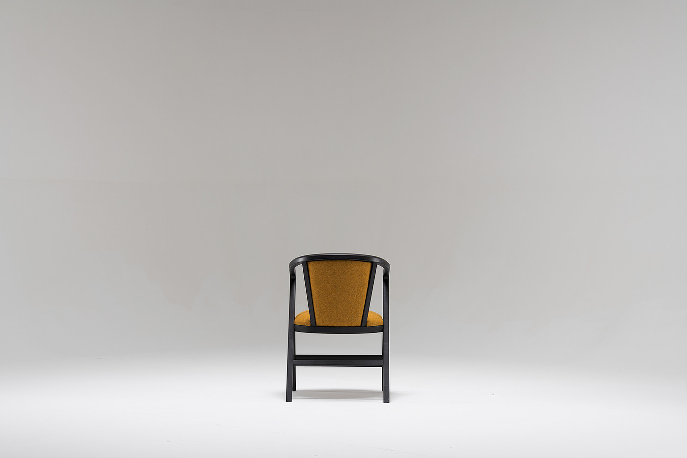 black，chair，Cali Chair，