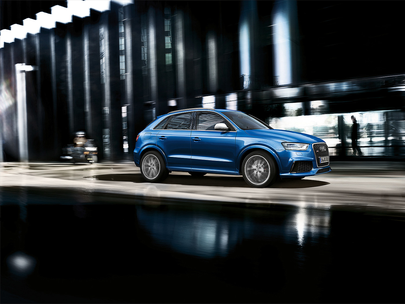 blue，Automobile design，Audi RSQ3，