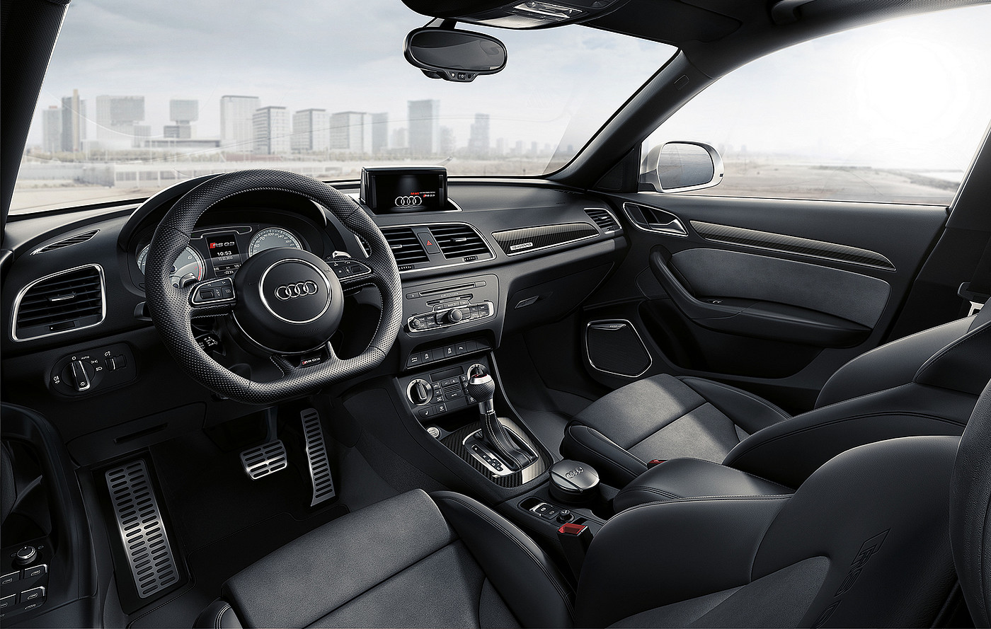 blue，Automobile design，Audi RSQ3，