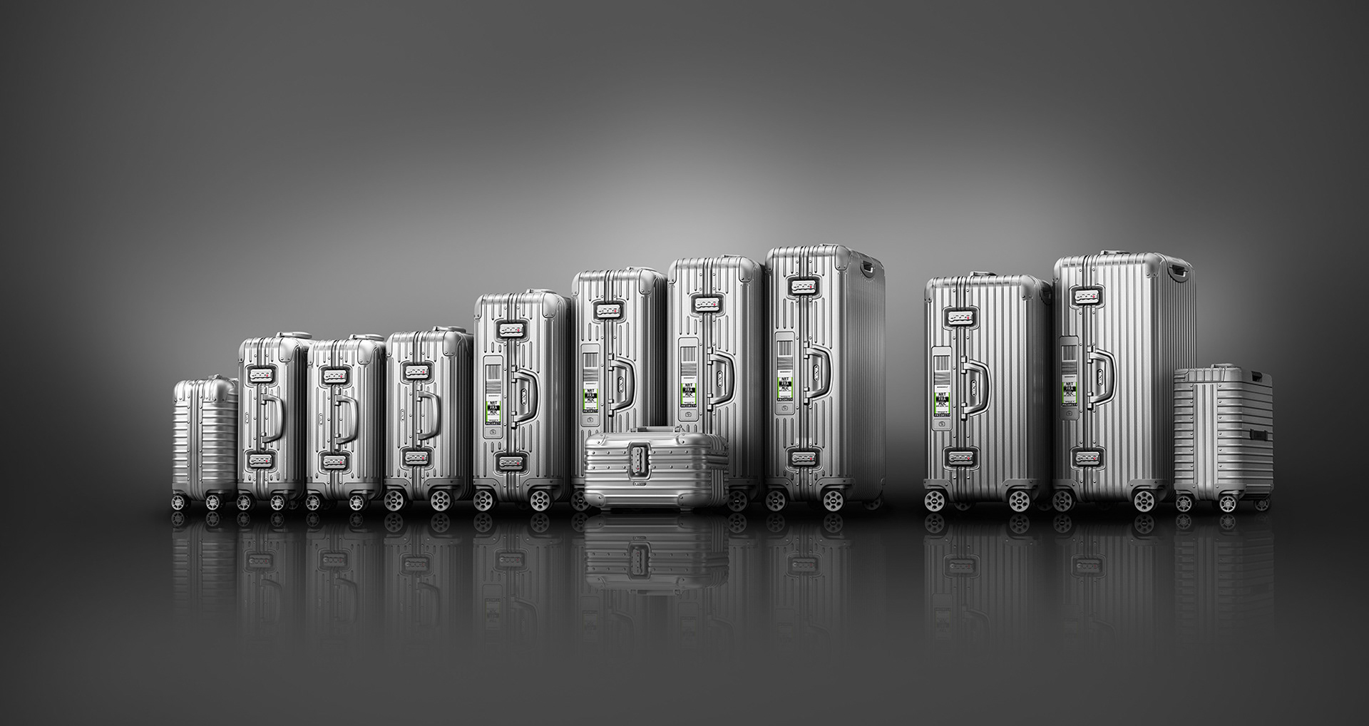 Metal，trunk，Rimova，