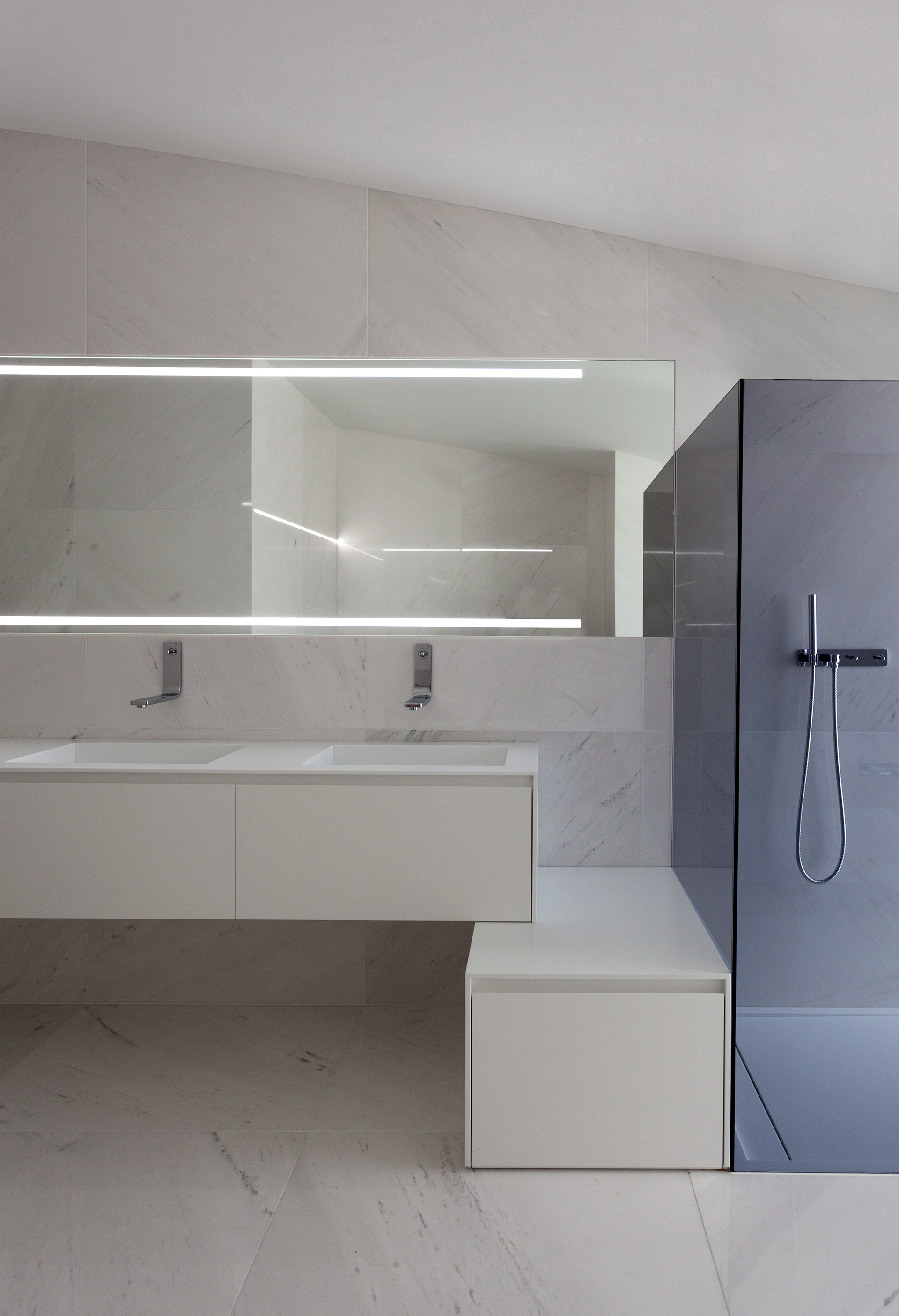 Minimalist，Architectural design，Balint house，