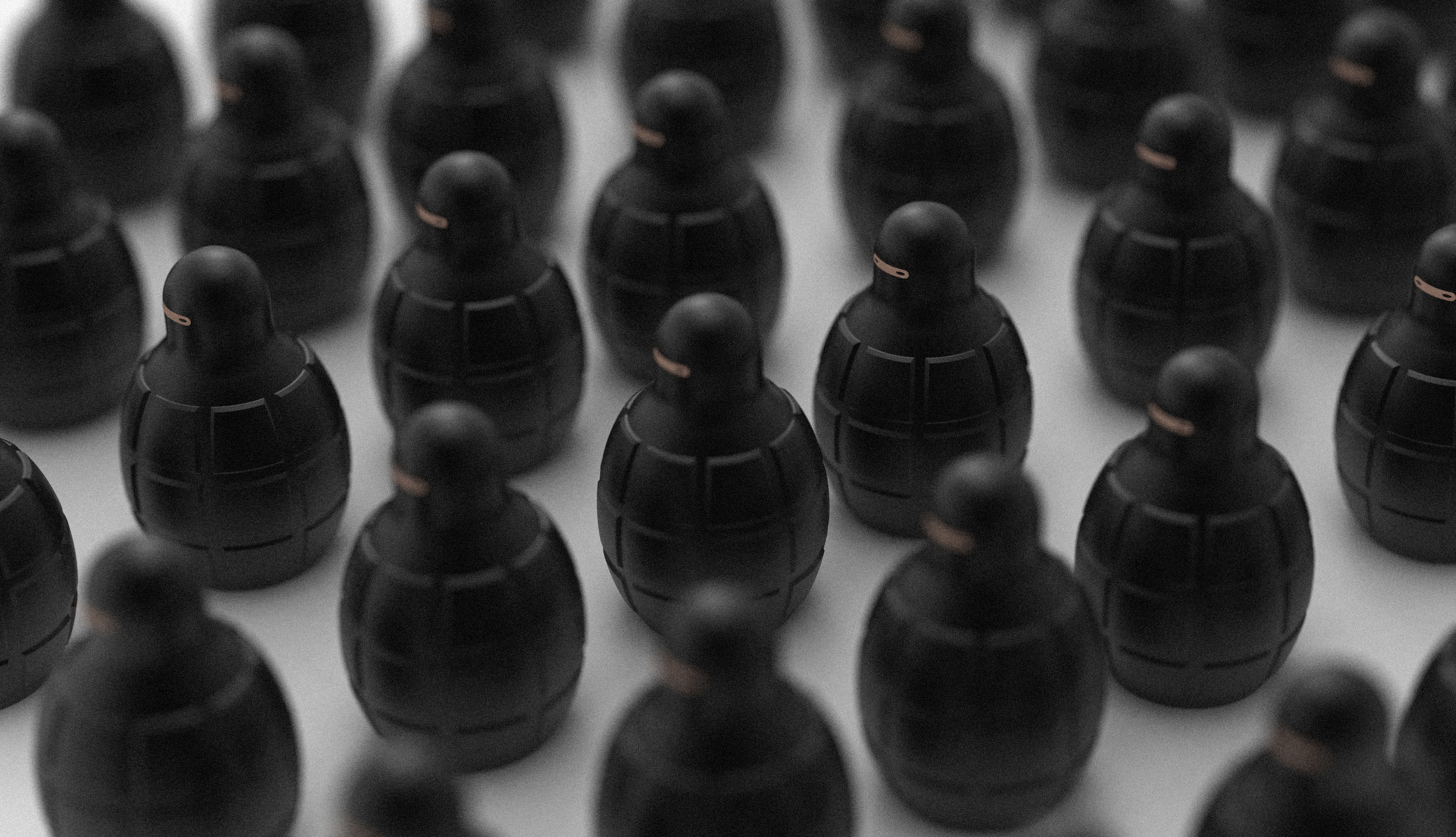 Human flesh bomb，antitank grenade，puppet，hurt，