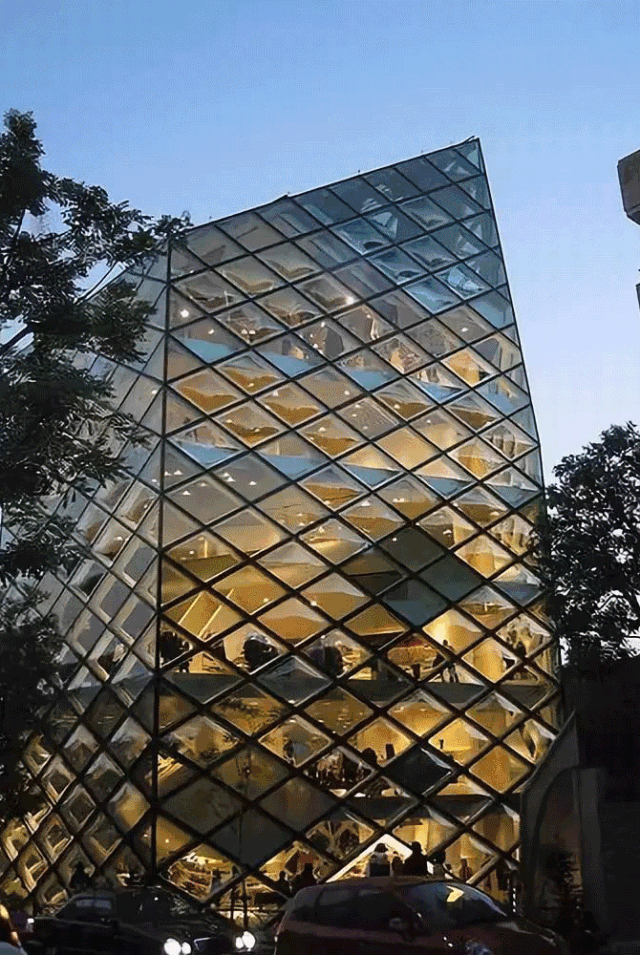 Jacques Herzog，Pierre de，Bird's nest，Basel ，Yi beiai Concert Hall，