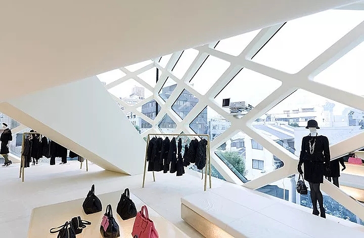 Jacques Herzog，Pierre de，Bird's nest，Basel ，Yi beiai Concert Hall，
