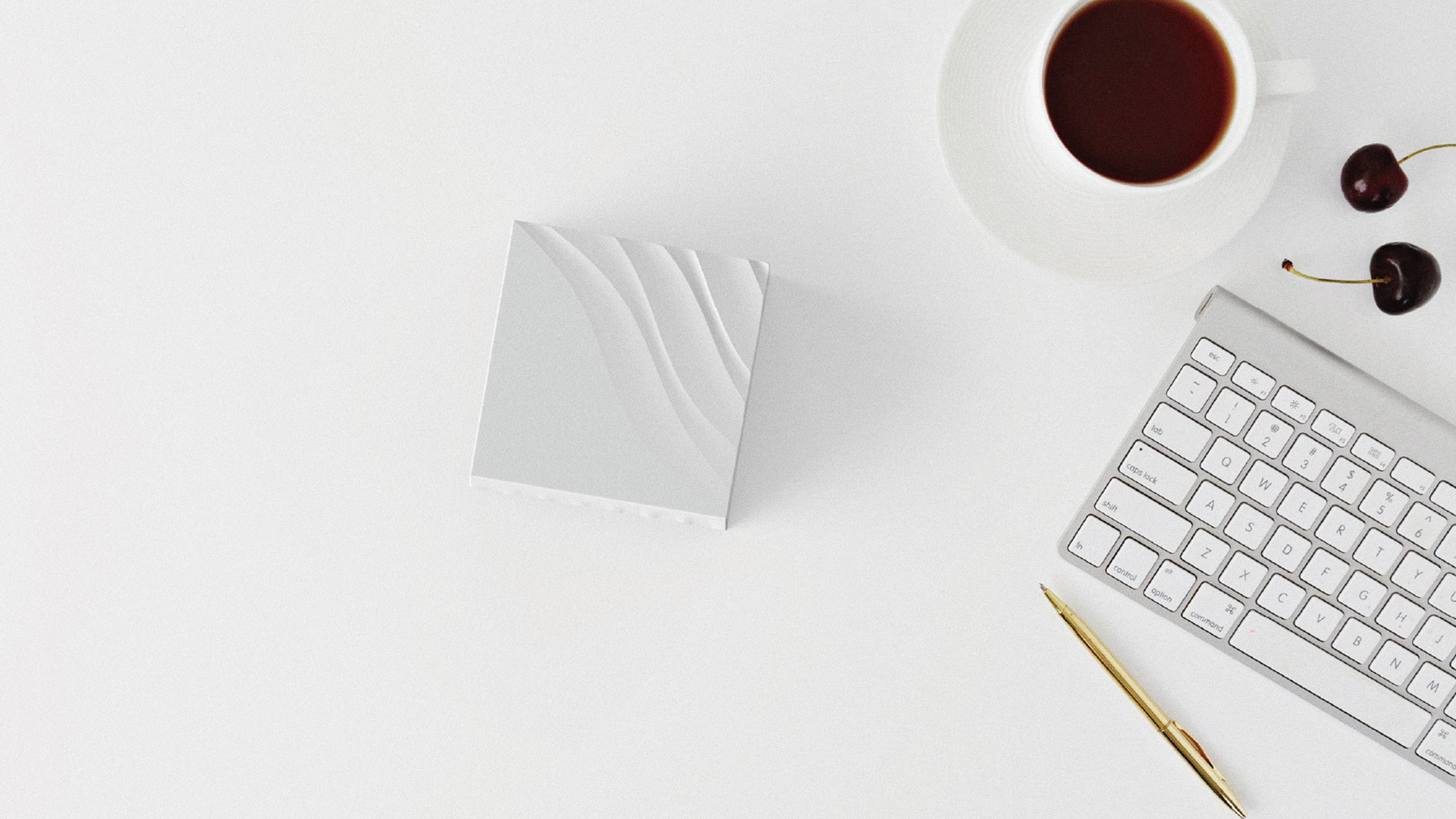 absorbed，Intelligent mobile phone，Bracket，