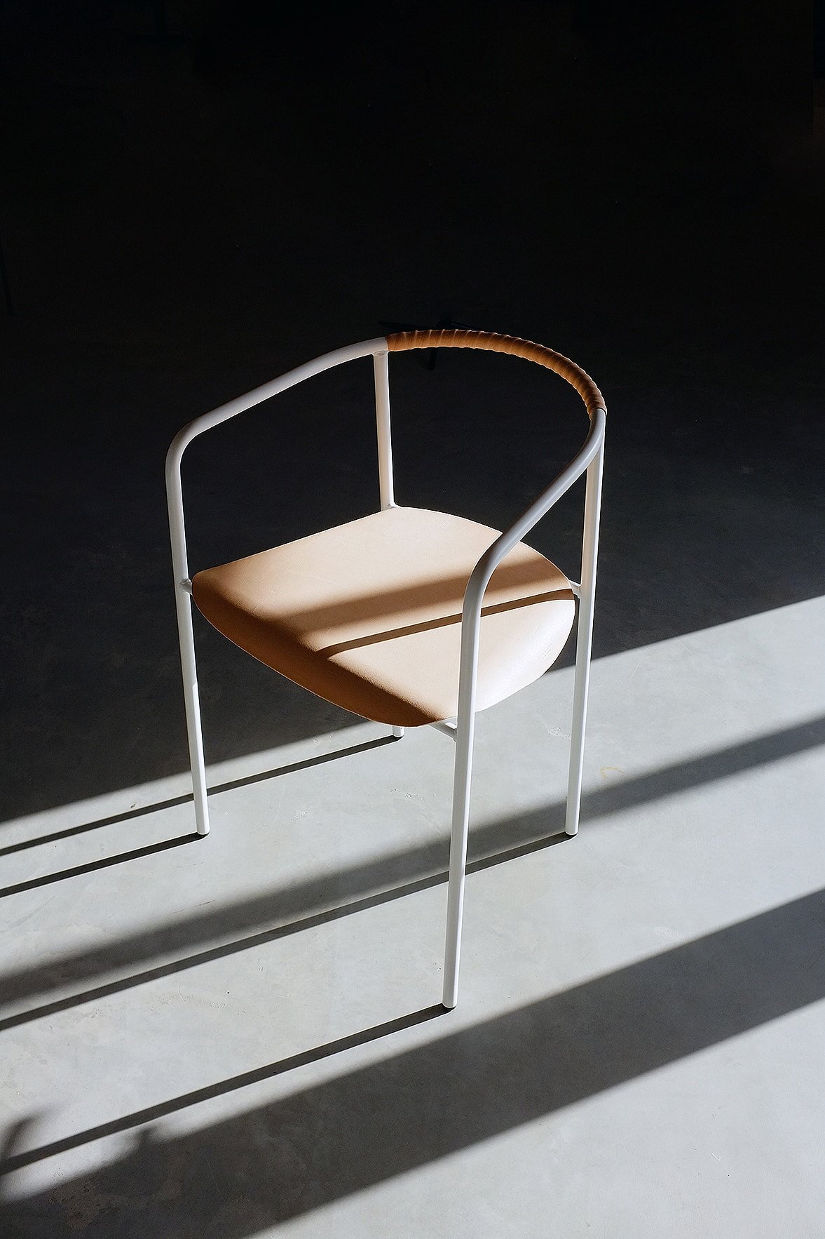 椅子，座椅，Jangir Maddadi，Saddle Chair，瑞典，简约，