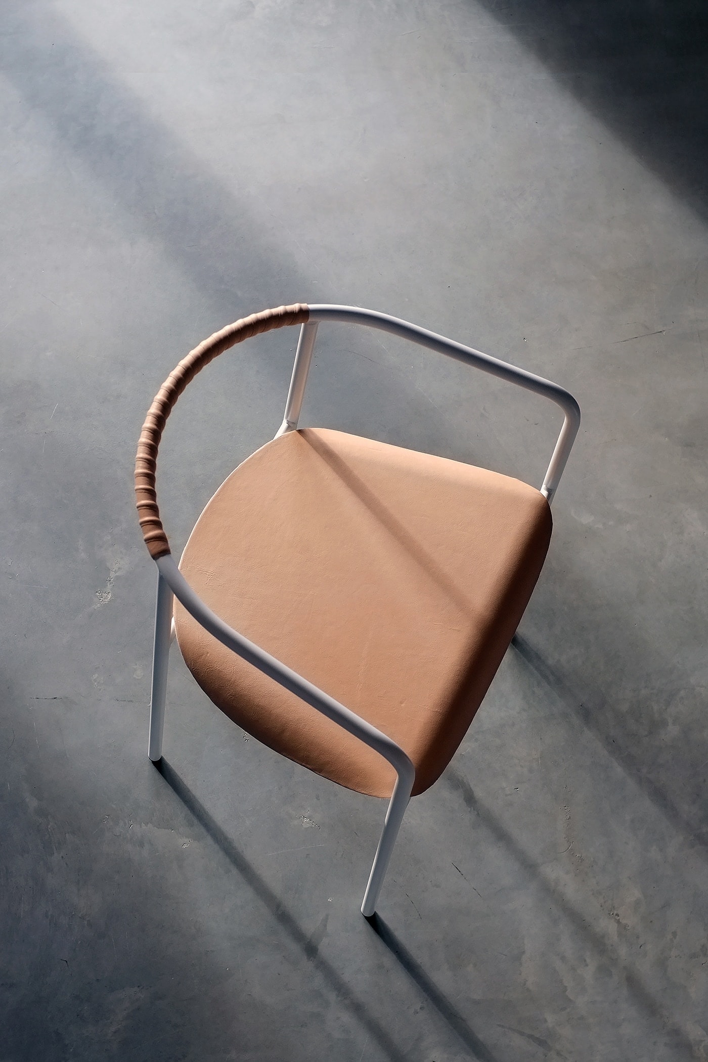 chair，chair，Jangir Maddadi，Saddle Chair，Sweden，Simplicity，