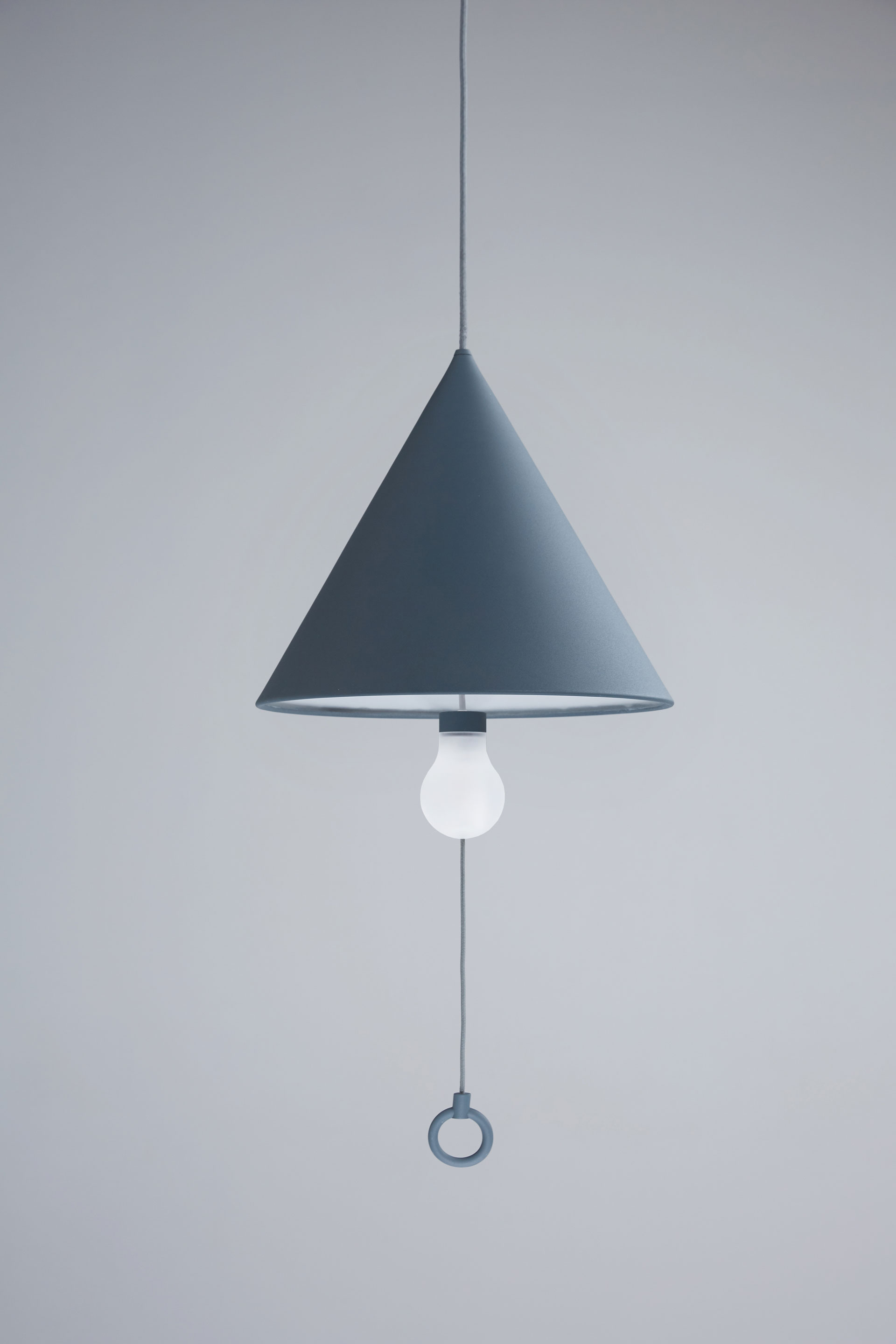 Lamp design，Emotional design，balance，cone，Table lamp design，Floor lamp design，