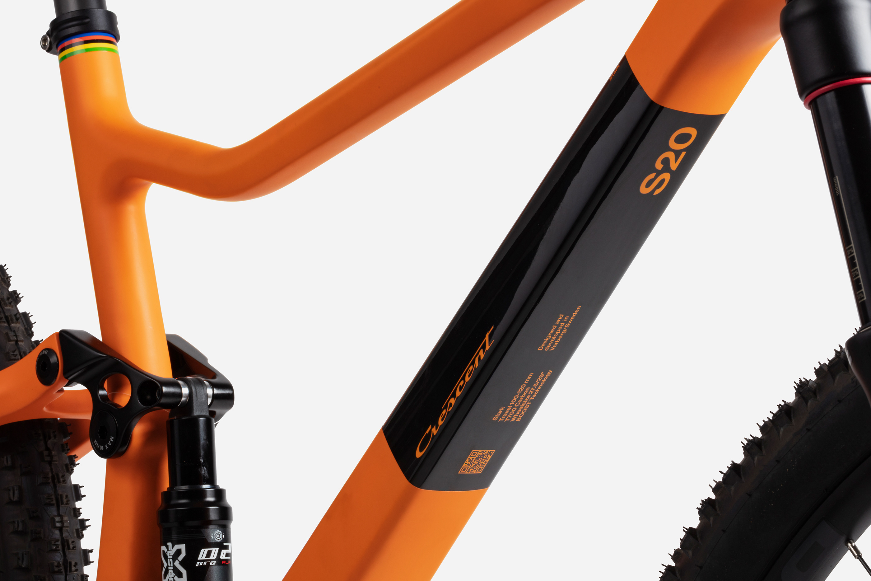 outdoors，vehicle，Bicycle，Crescent，