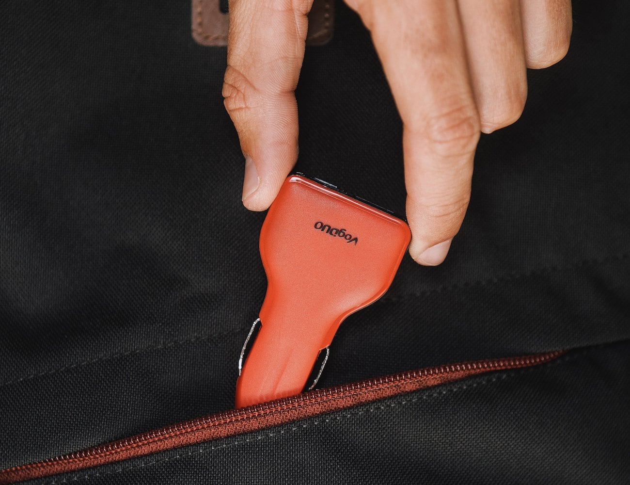 USB-C VogDUO，Charger，vehicle，