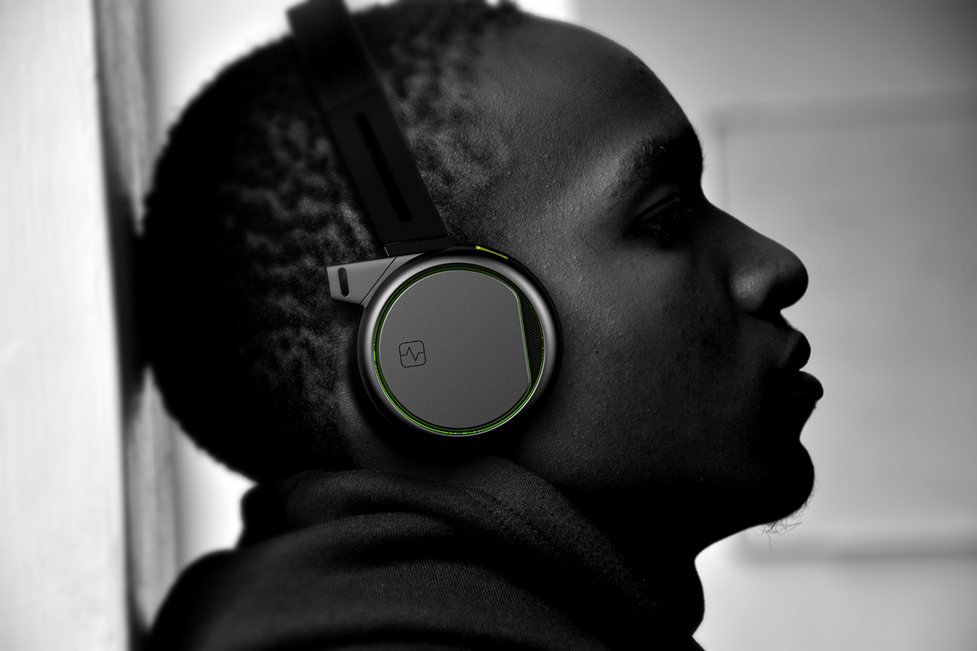 E-sports，wireless，Mikhil Sonavaria，headset，black，