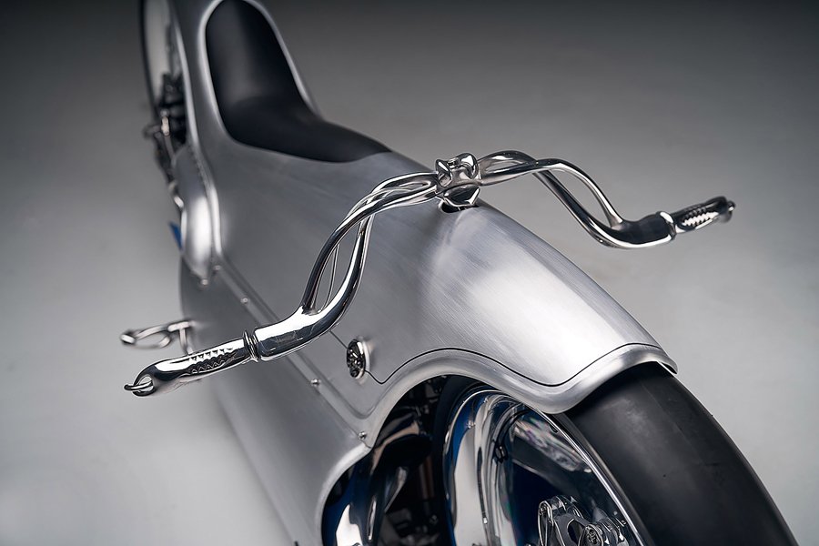 Bryan Fuller，Majestic，Electric，silver，motorcycle，