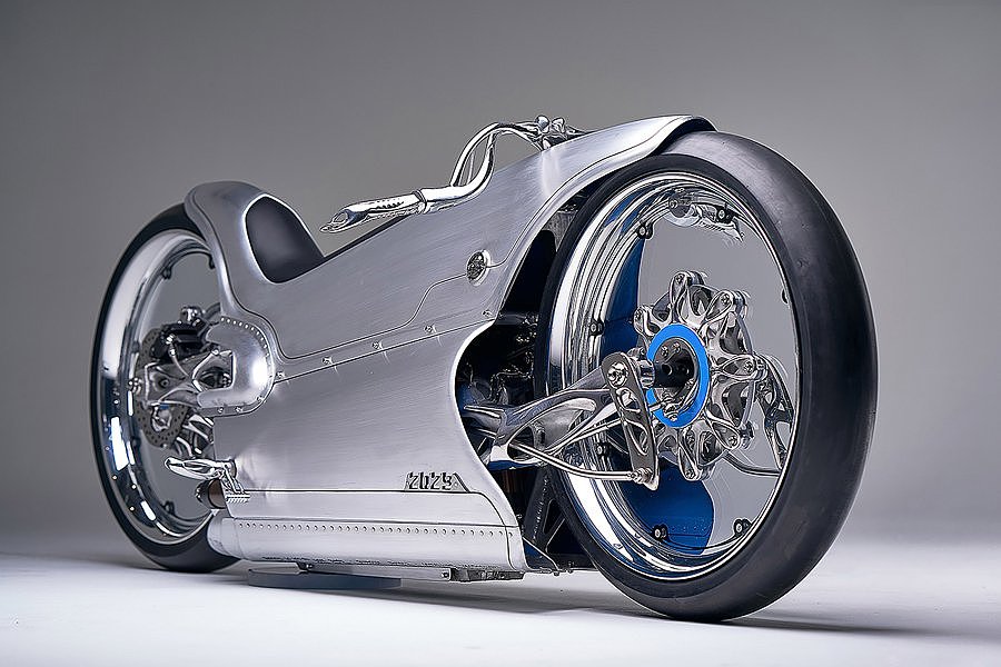 Bryan Fuller，Majestic，Electric，silver，motorcycle，