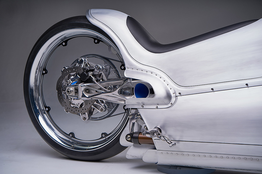 Bryan Fuller，Majestic，Electric，silver，motorcycle，