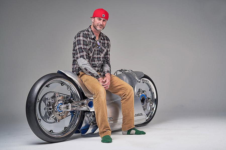 Bryan Fuller，Majestic，Electric，silver，motorcycle，