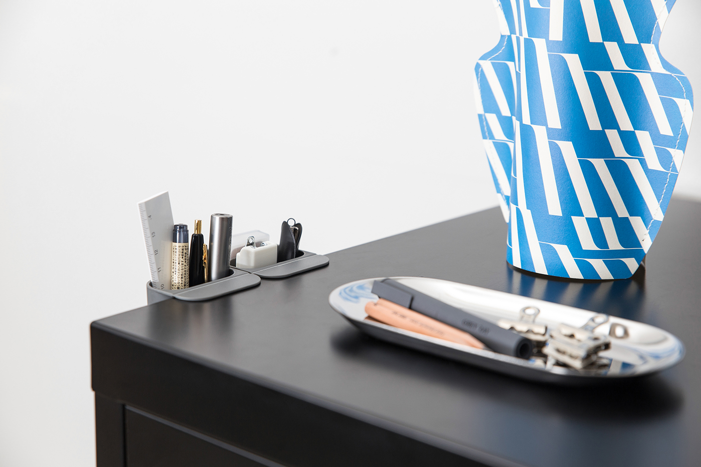 Storage tool，Pen clip，pen container，Office Supplies，