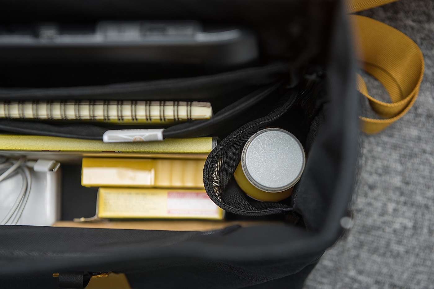 Travel，knapsack，Backpack，No line，fold，deformation，