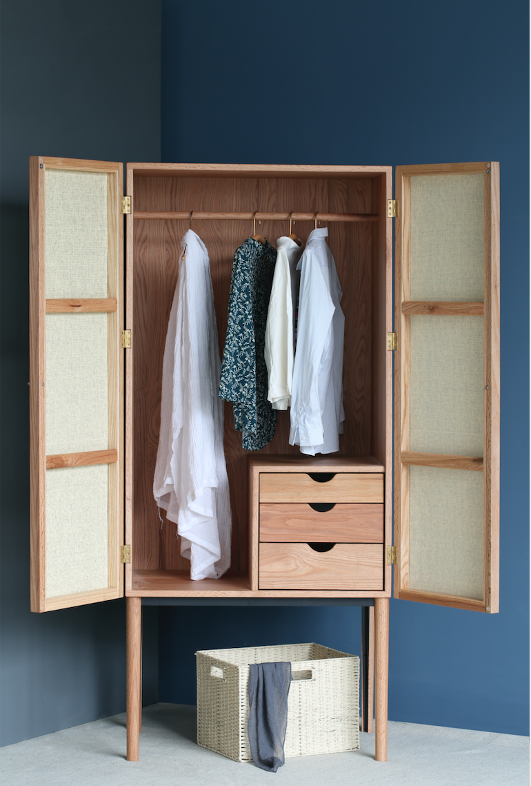 Rattan weaving, solid wood, small wardrobe，