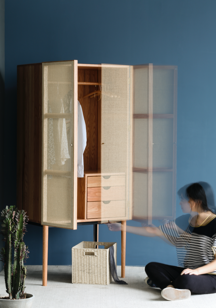 Rattan weaving, solid wood, small wardrobe，
