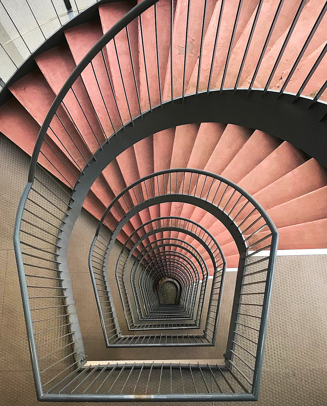 pattern，space，stairs，