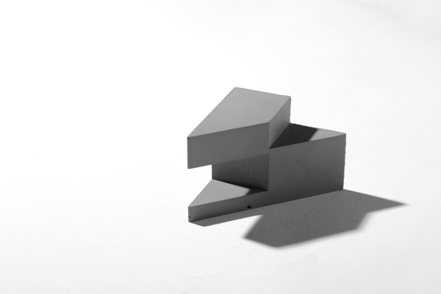 Neves，Urban sculpture，concrete，Ornaments，Home Furnishing，