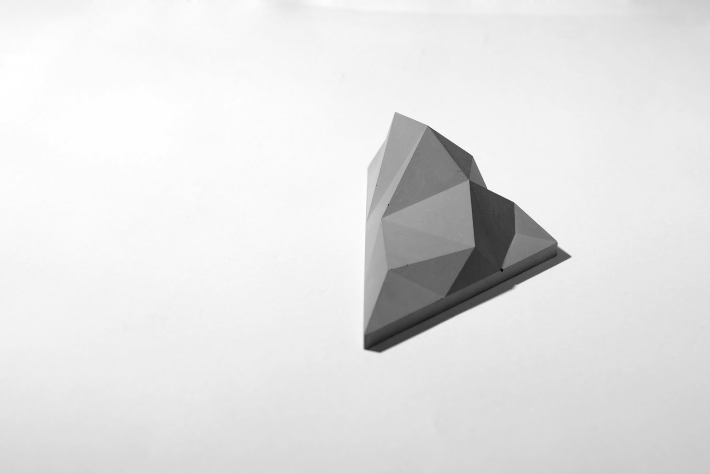 Neves，Urban sculpture，concrete，Ornaments，Home Furnishing，