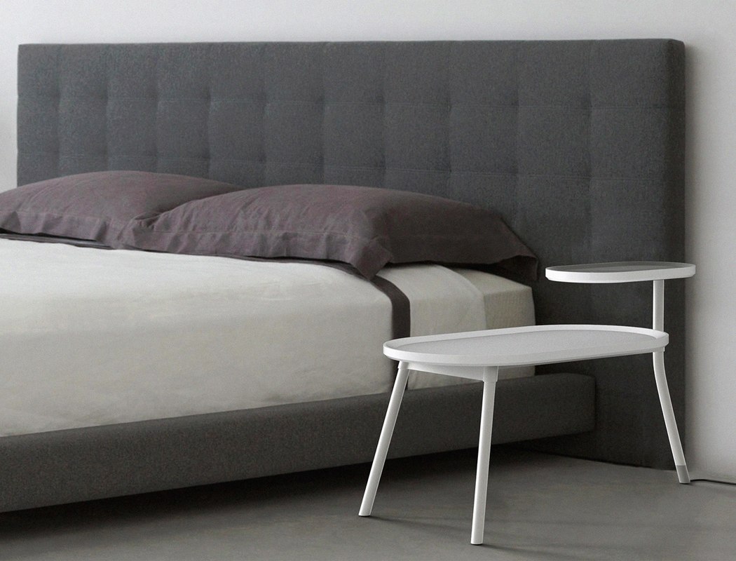 desktop，Receive，Charger，Side table，wireless，Chanyeop Jeong，TWORAY，