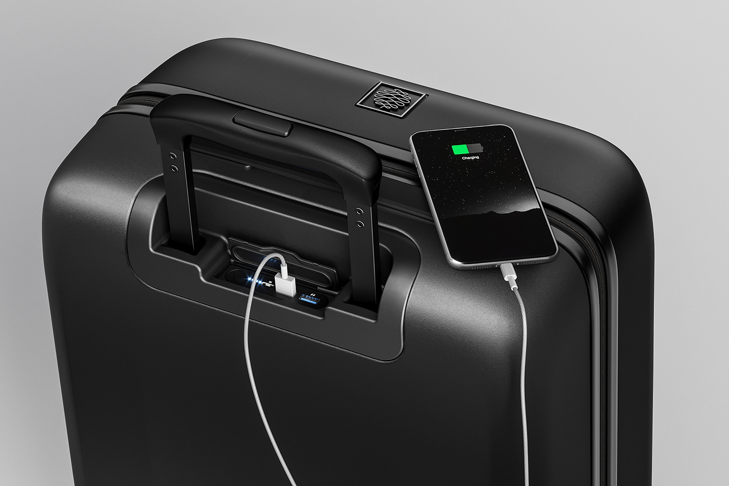 Jey & Em，trunk，business affairs，