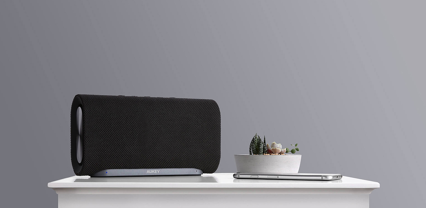Bluetooth Speaker ，