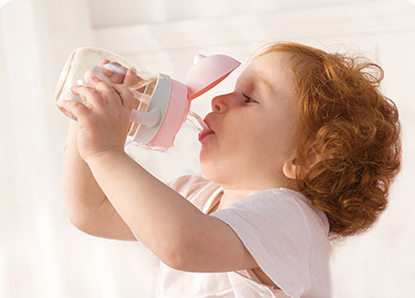 Little monster water cup，Designer: Zhou Jie，