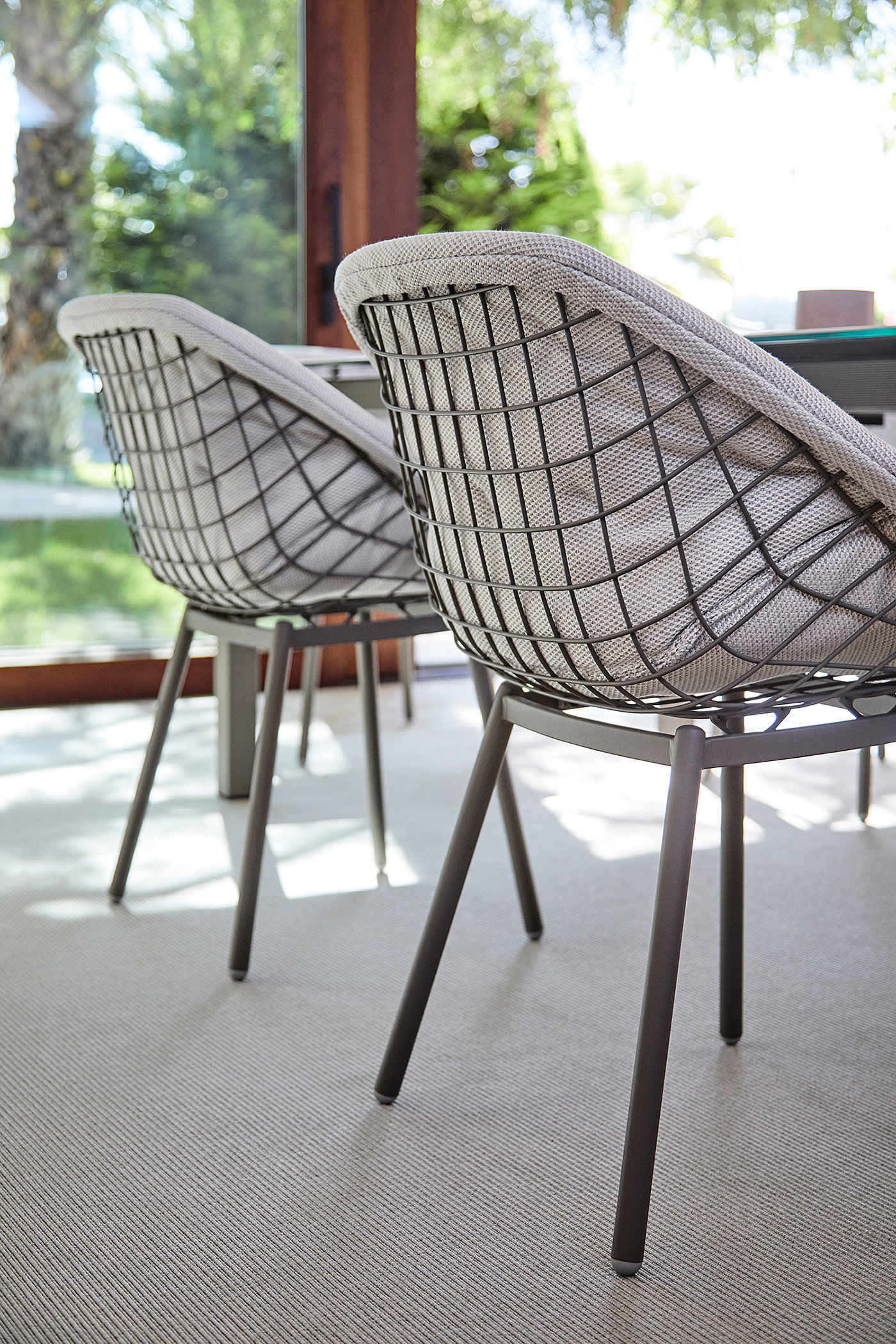 outdoors，Metal，chair，chair，