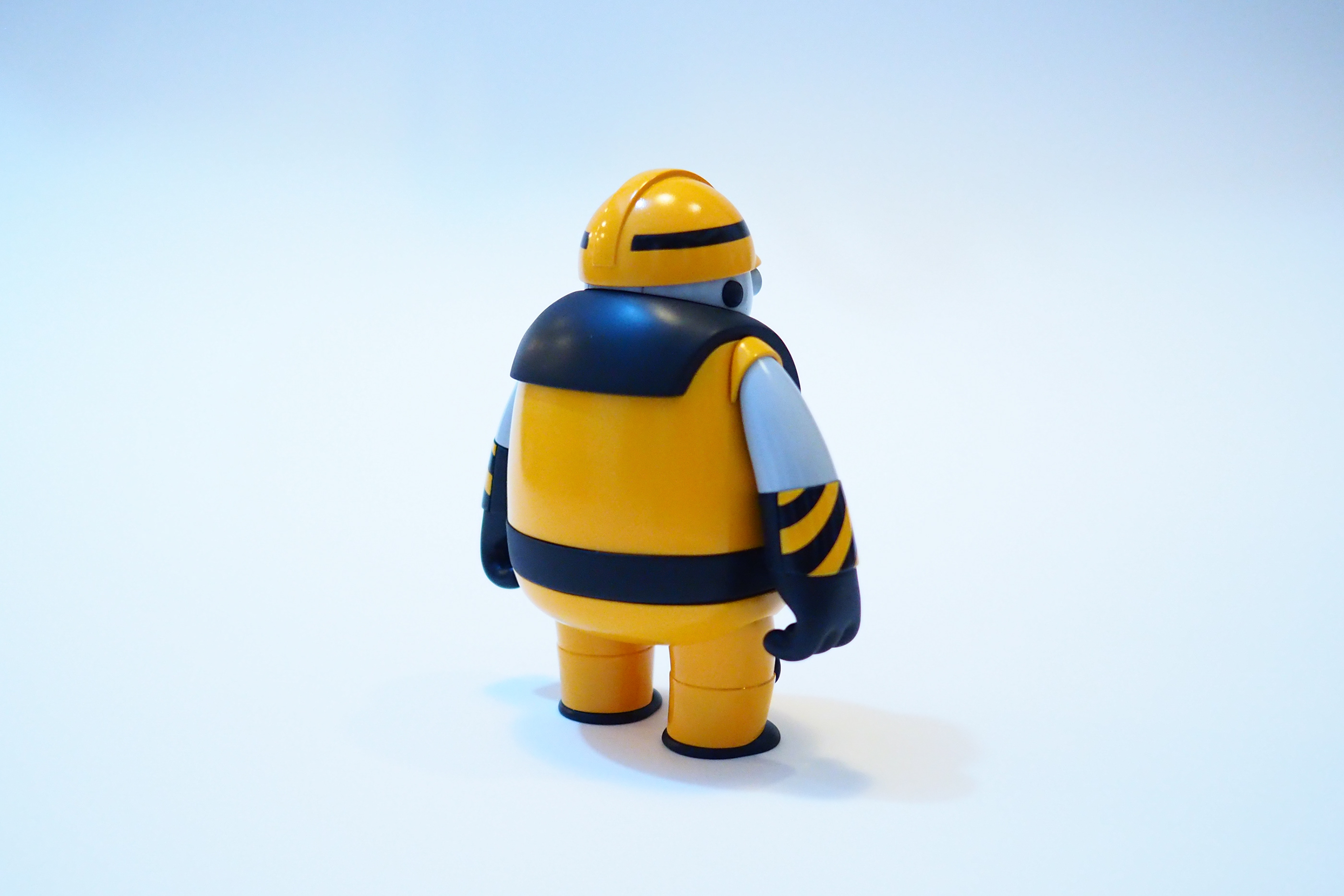 doll，industrial design，worker，