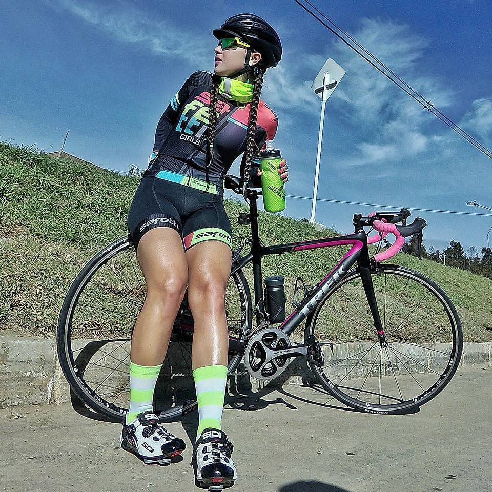 beauty，Bicycle，