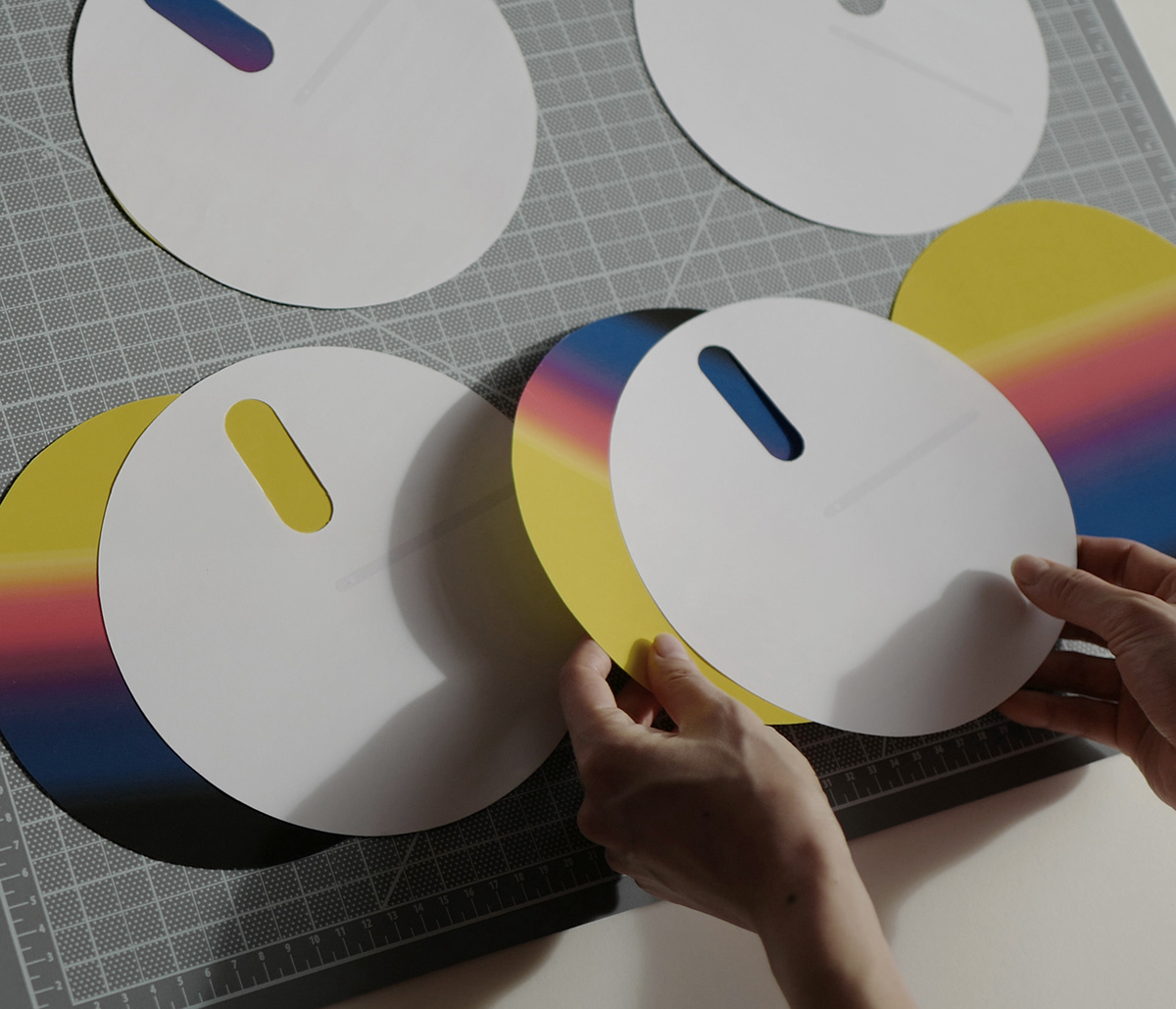 clocks and watches，Clock，Light and shadow effect，Dusk sunset，time，bionics，interactive，