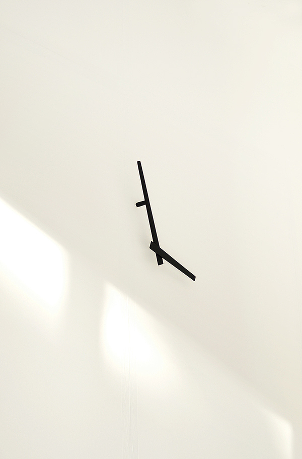 clocks and watches，Clock，Light and shadow effect，Dusk sunset，time，bionics，interactive，