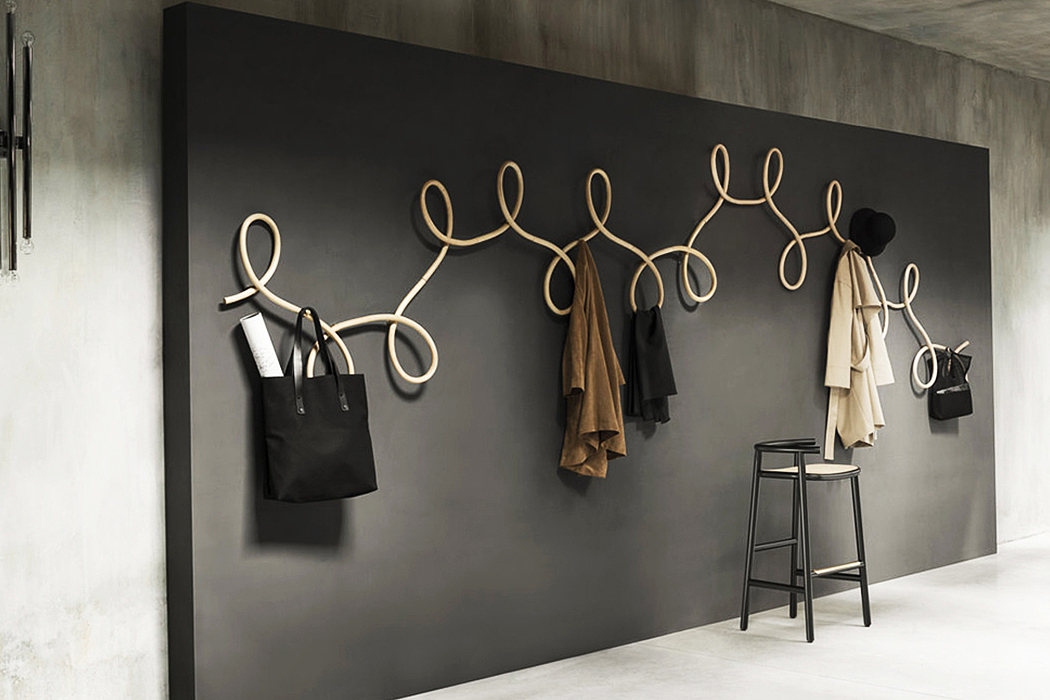 wooden ，Home Furnishing，coat hanger，