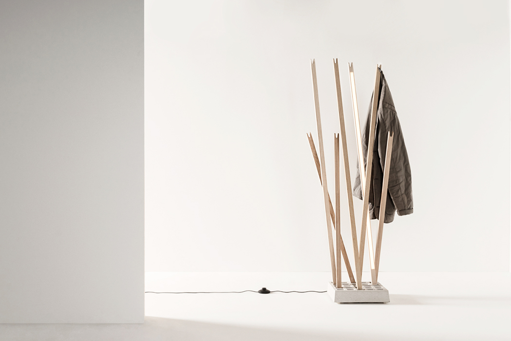 wooden ，Home Furnishing，coat hanger，