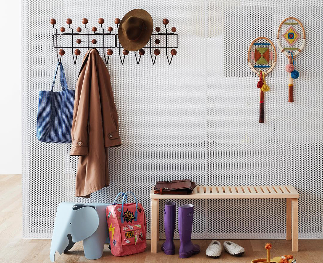 wooden ，Home Furnishing，coat hanger，