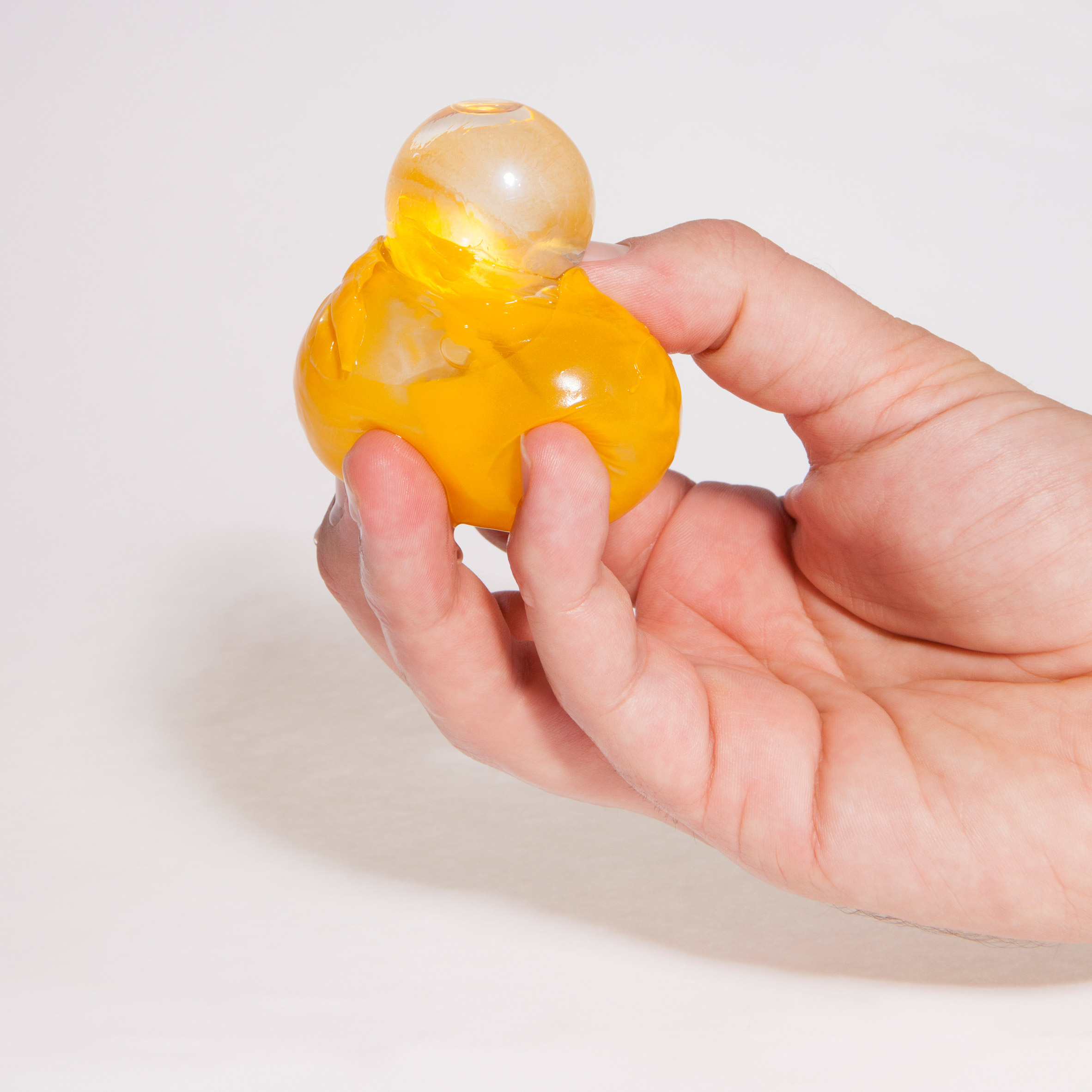 innovate，drinking water，environment protection，capsule，marathon，