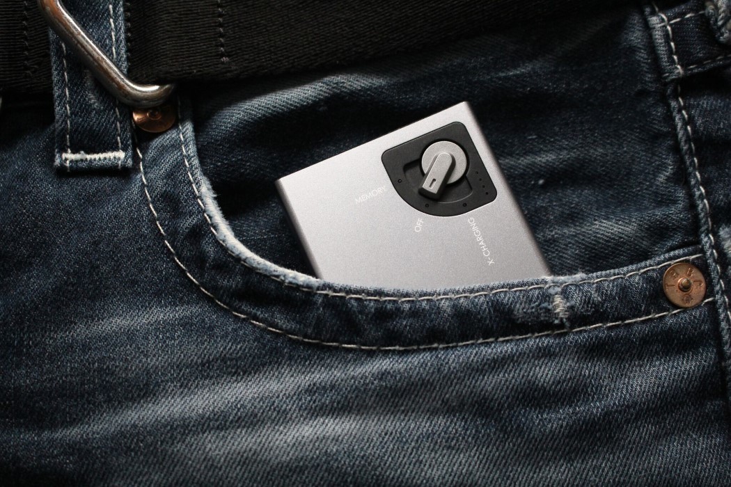 portable source，mobile hard disk drive，Creative and novel，gps，product design，