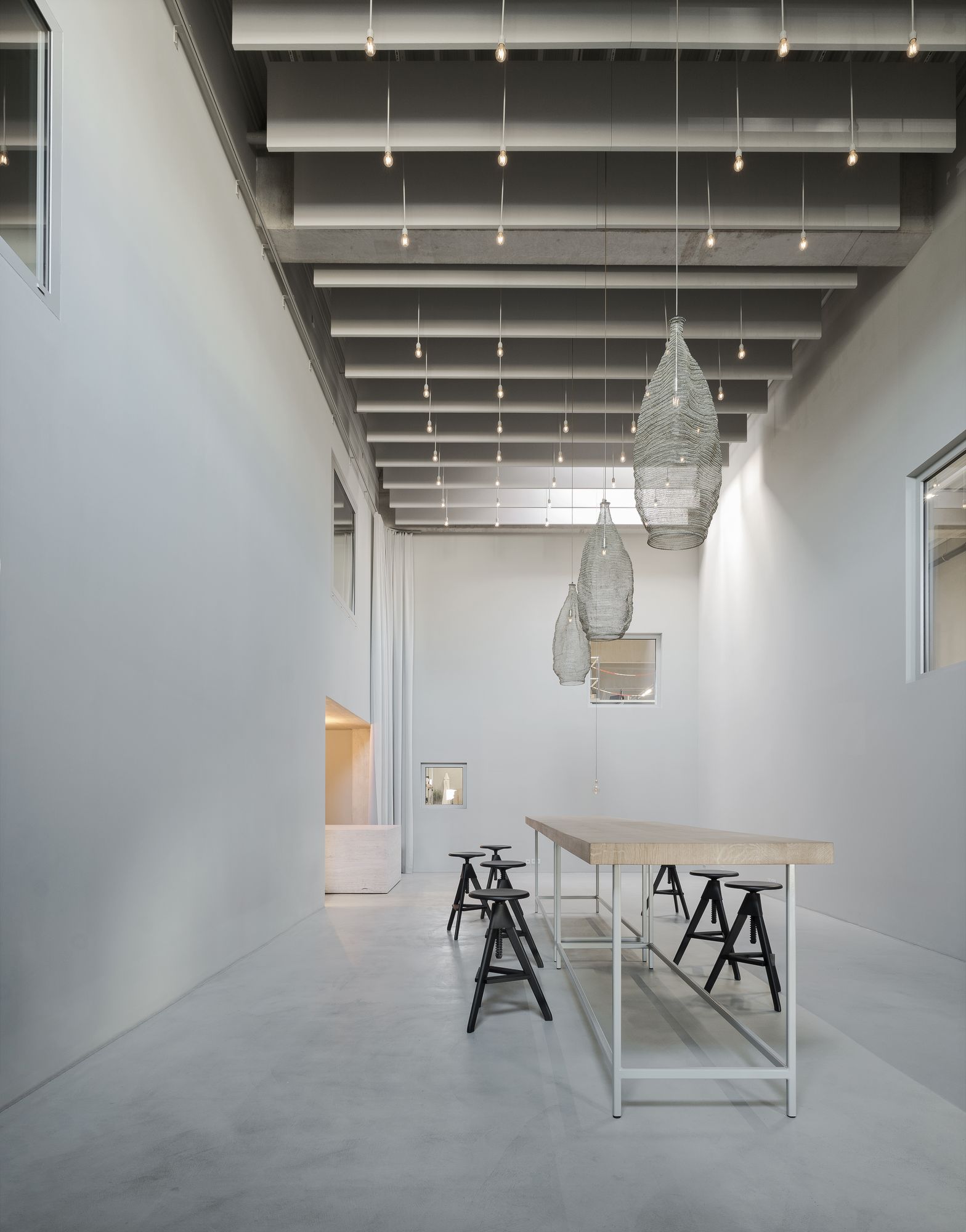 Temple，Minimalist，Wine，