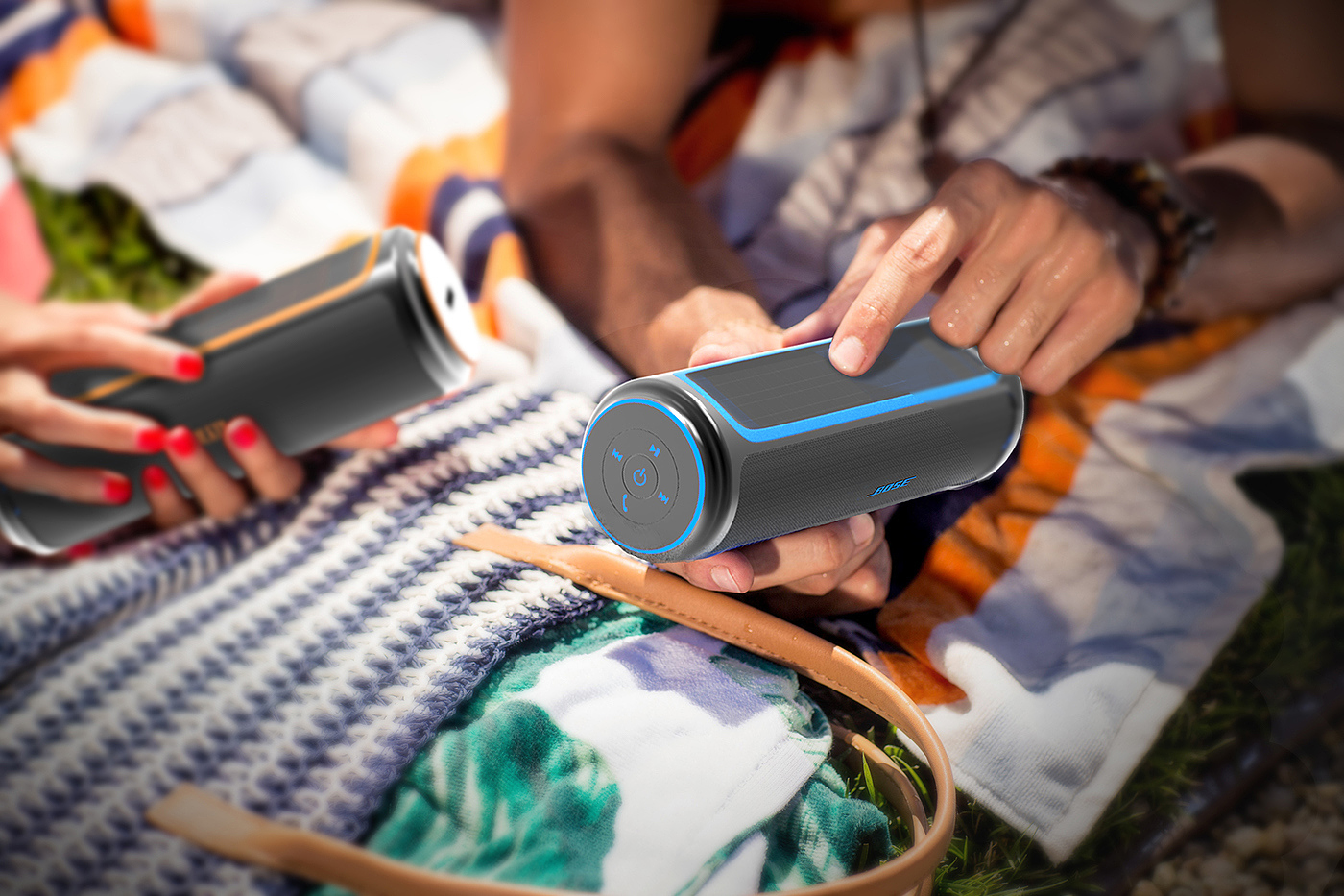 outdoor sport，sound，portable battery，horn，speaker，