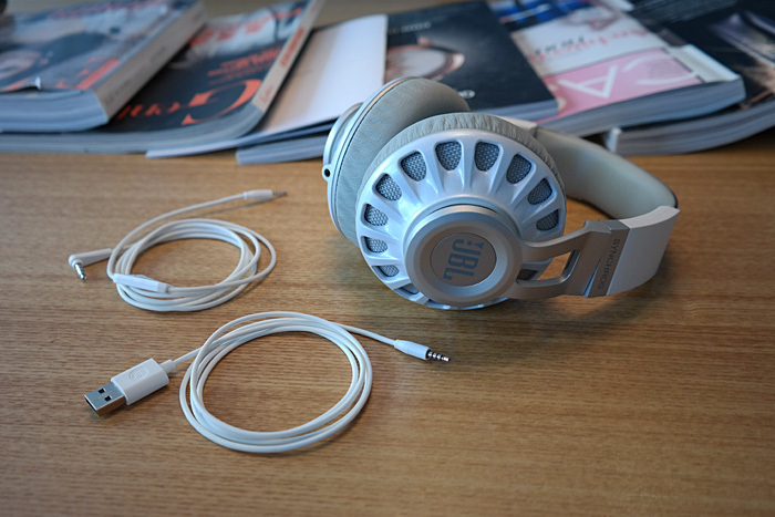 headset，jbl，Headwear，Ear wrap type，Digital，